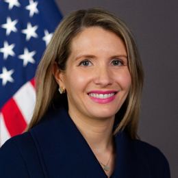  加拿大总理与美总统通话讨论关税问题 特鲁多：内容“丰富多彩”且激烈